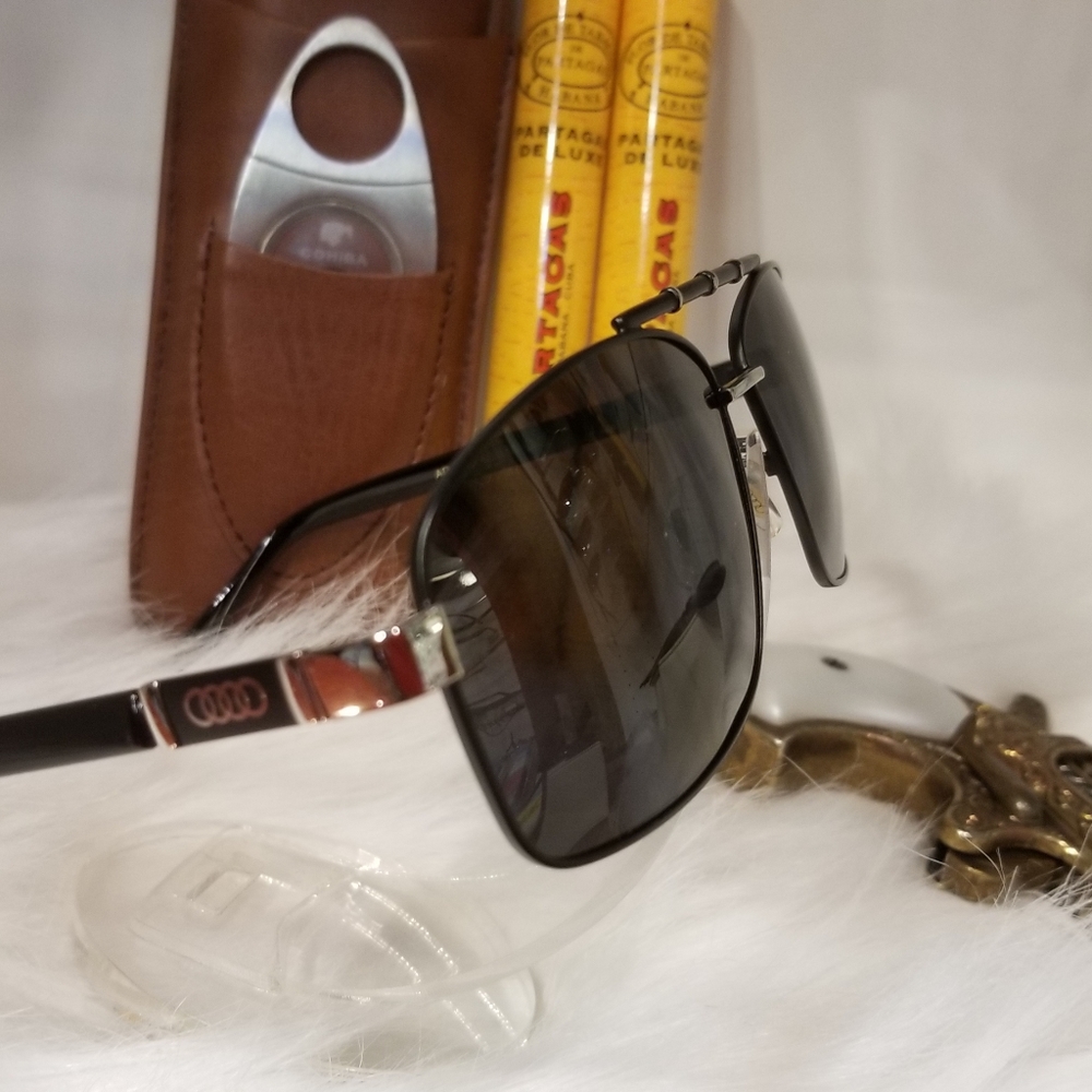 GLASSES